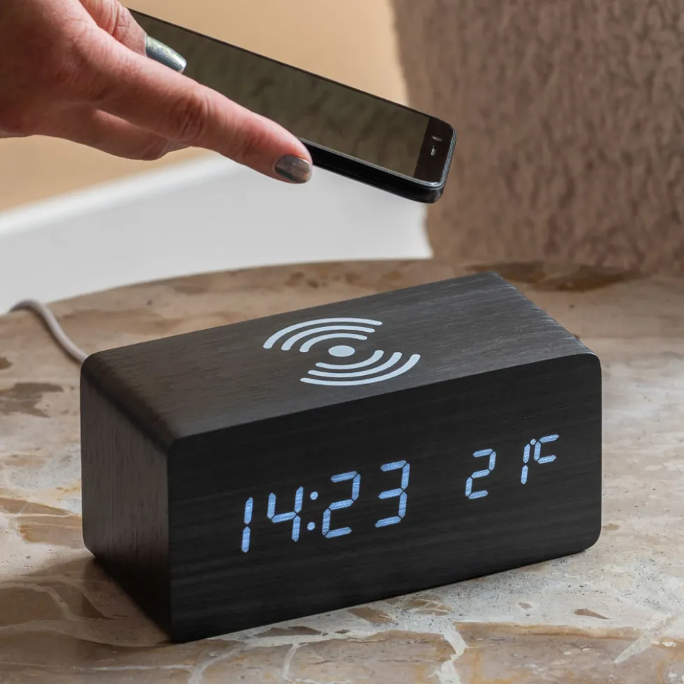 BLOCK Réveil en bois avec chargeur téléphone