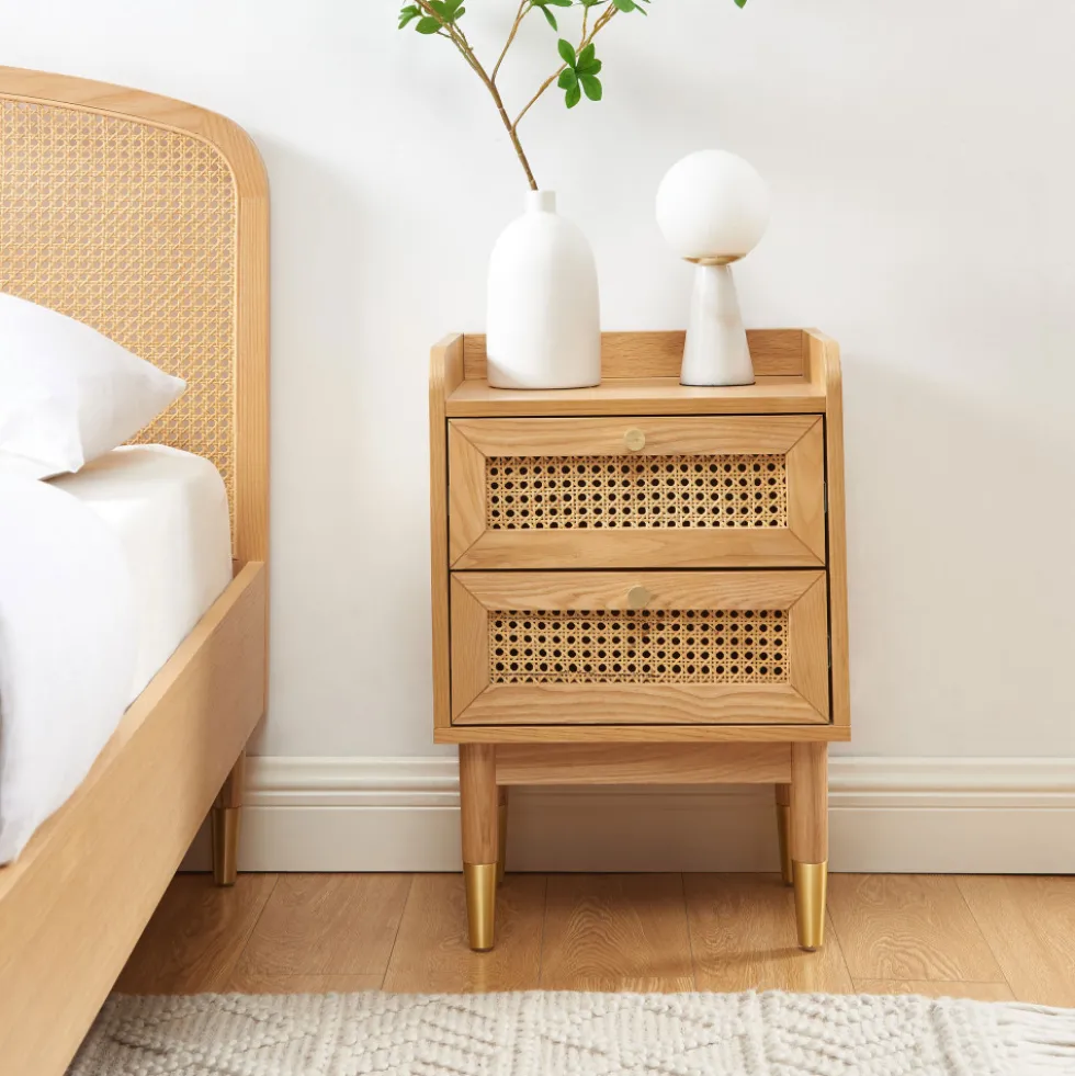 BOMBONG Table de chevet 2 tiroirs en bois et cannage