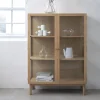 CAHIR Vitrine 2 portes en verre trempé et bois H140cm