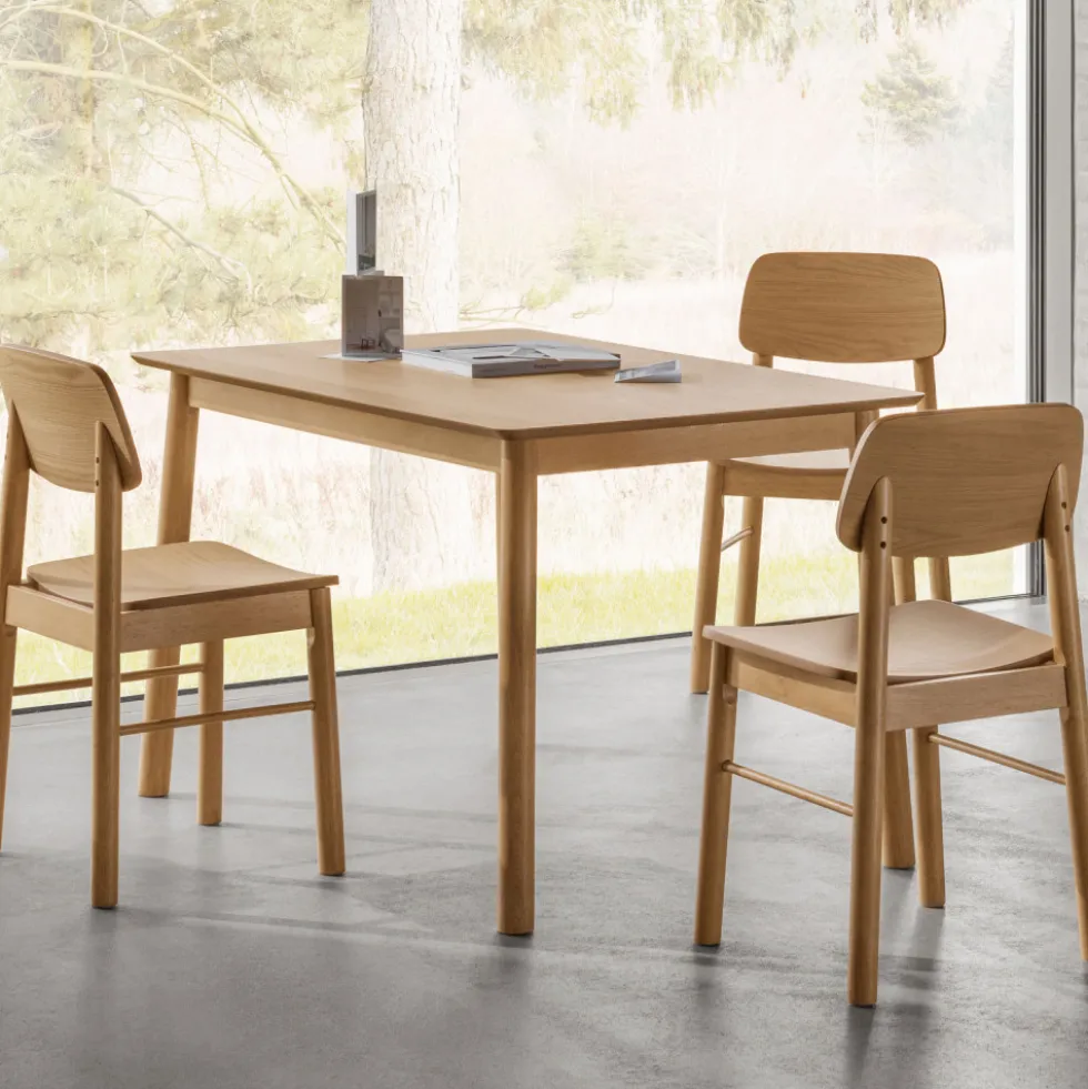 HEM Table à manger 4 personnes en bois
