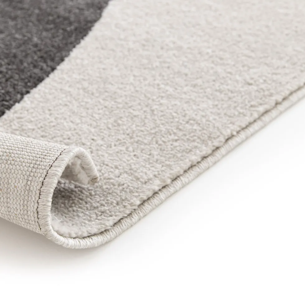 LÉO II Tapis contemporain à motif géométrique