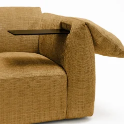 LOGAN Canapé 3 places accoudoirs relevables avec tablette en tissu chenille