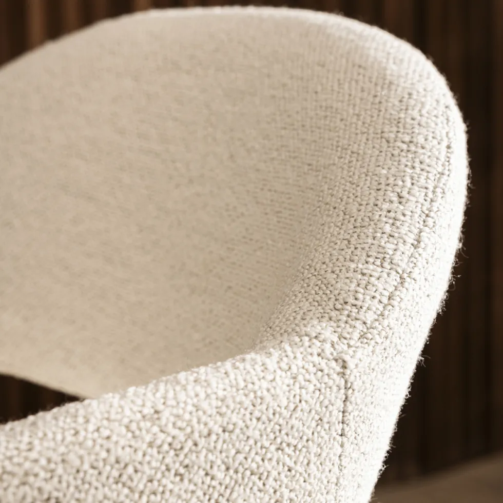 MARINA Lot de 2 fauteuils de table en tissu bouclette et bois