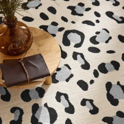 NOMAD Tapis contemporain à motifs léopard