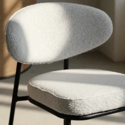 RODE Lot de 2 chaises de bar en tissu bouclette, bois et métal H65cm